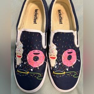 Bucket Feet sprinkle/donut slip on shoes